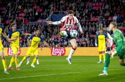 歐(ōu)冠的黑(hēi)马崛(jué)起(qǐ)！圣吉羅(luó)斯震撼全场，豪门黯然失色！