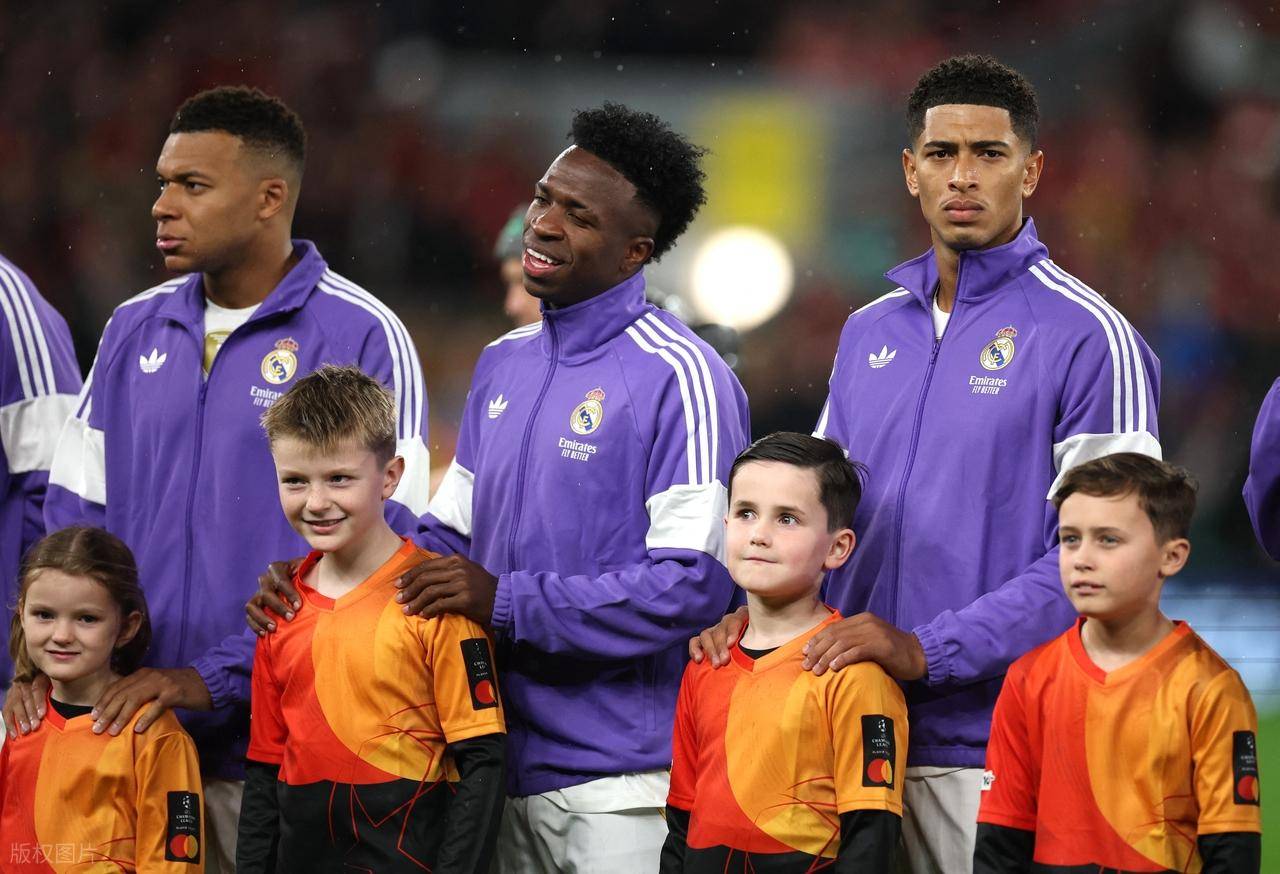 本泽马：姆巴佩能不断进球，想赢得欧冠需要维尼修斯的配合！