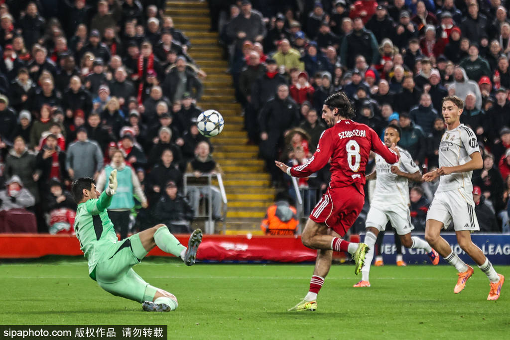 叹息之壁*2！库尔图瓦8扑救为皇马挽尊 险复刻欧冠决赛