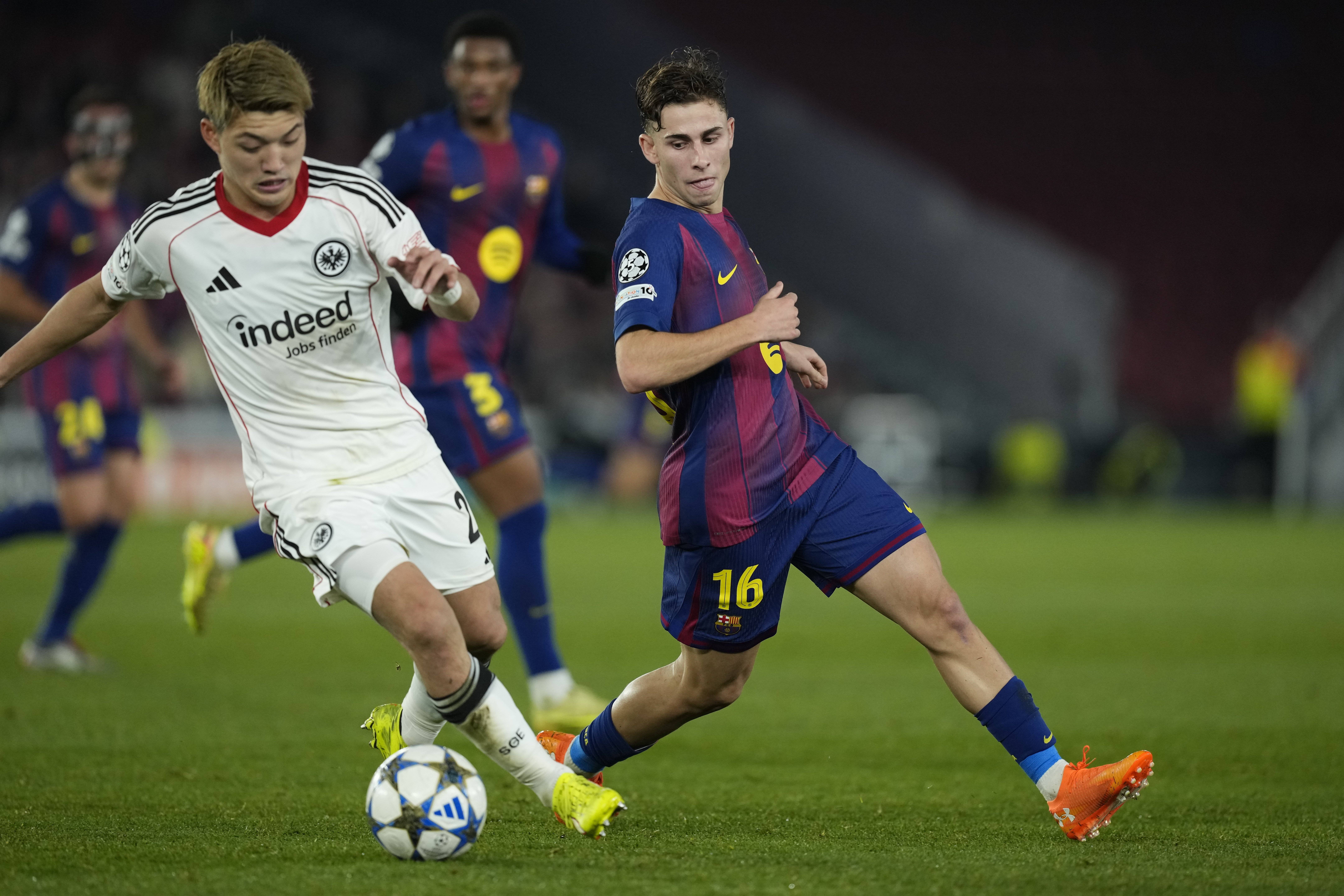 (外代二线)足球——欧冠联赛:巴萨胜法兰克福