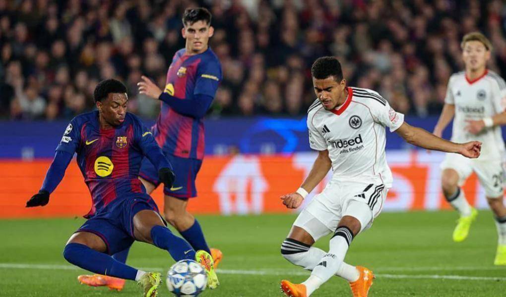 欧冠狂欢一夜:利物浦压哨绝杀国米,拜仁+巴萨翻盘,切尔西惨遭冷门