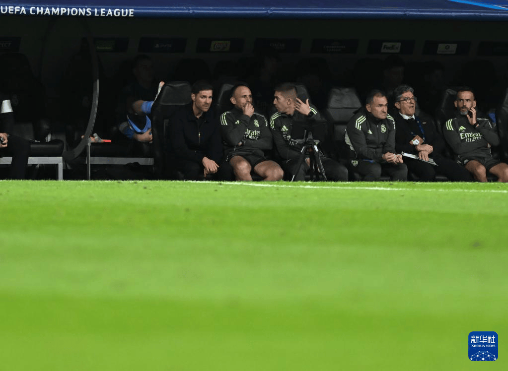 欧冠:皇马不敌曼城