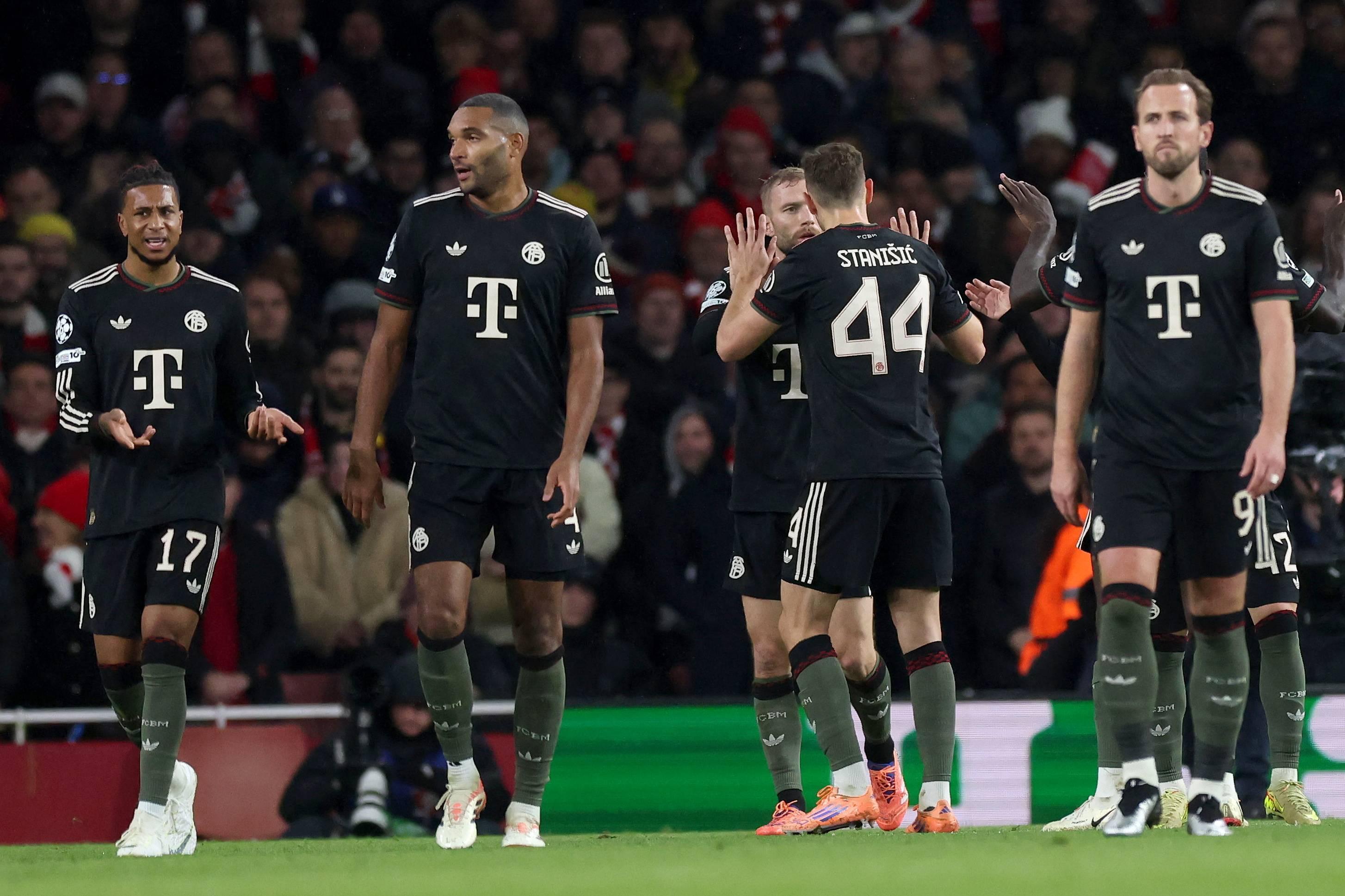 （外代二线）足球——欧冠联赛：阿森纳胜拜仁