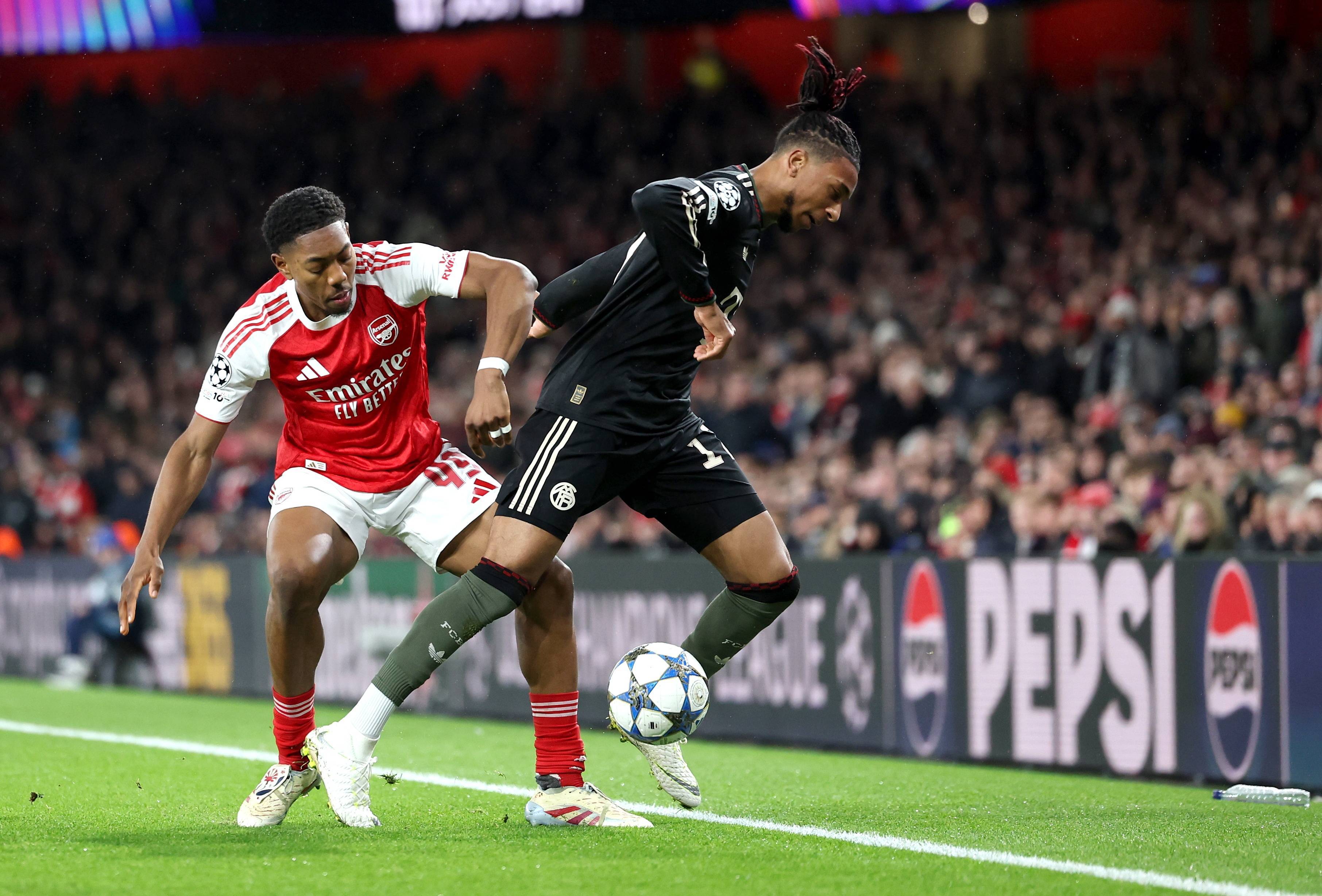 （外代二线）足球——欧冠联赛：阿森纳胜拜仁