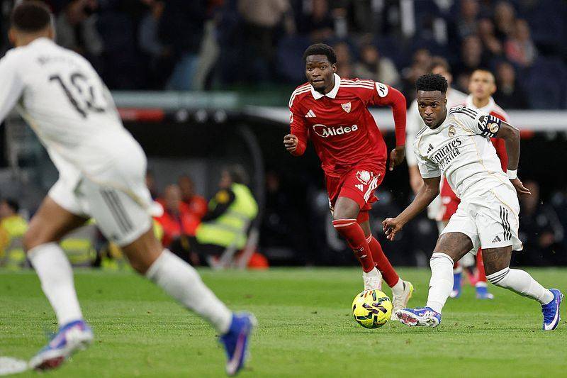 皇马2-0塞维利亚 贝林厄姆、姆巴佩建功